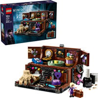 LEGO Wednesday 76785 Appartamento di Mano - Giocattolo con Personaggi e Accessori - Regalo per Bambini 10+ Fan della Serie TV, Giochi di costruzione Set da costruzione, 10 anno/i, Plastica, 828 pz, 1,34 kg